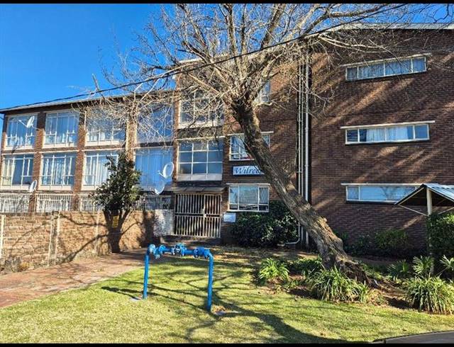 2 BEDROOM APARTMENT FOR SALE IN RAVENSKLIP